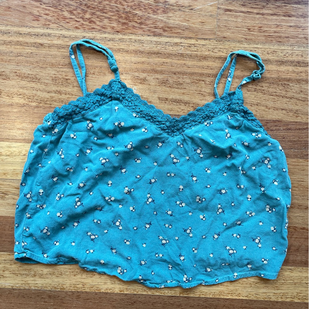 Green camisole top American eagle size small